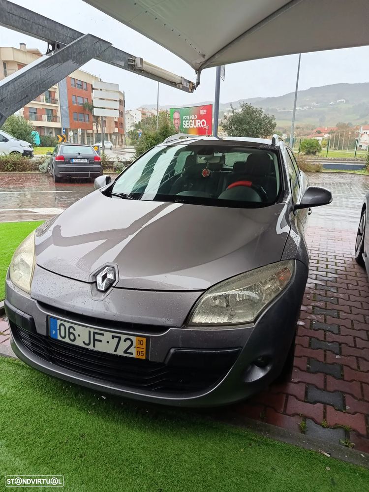 Renault Mégane Sport Tourer 1.5 dCi Dynamique - 1