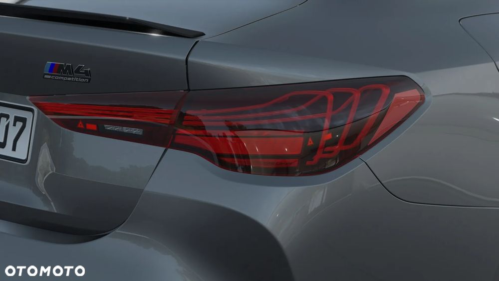 BMW M4 Competition M xDrive - 11