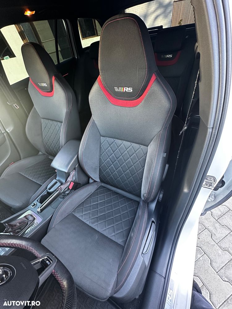 Skoda Octavia 2.0 TDI DSG RS - 18
