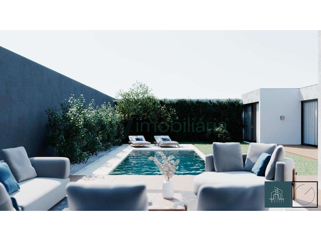 Moradia de Luxo T3 com 3 suites no Empreendimento Vale do Sol - Grande imagem: 2/11