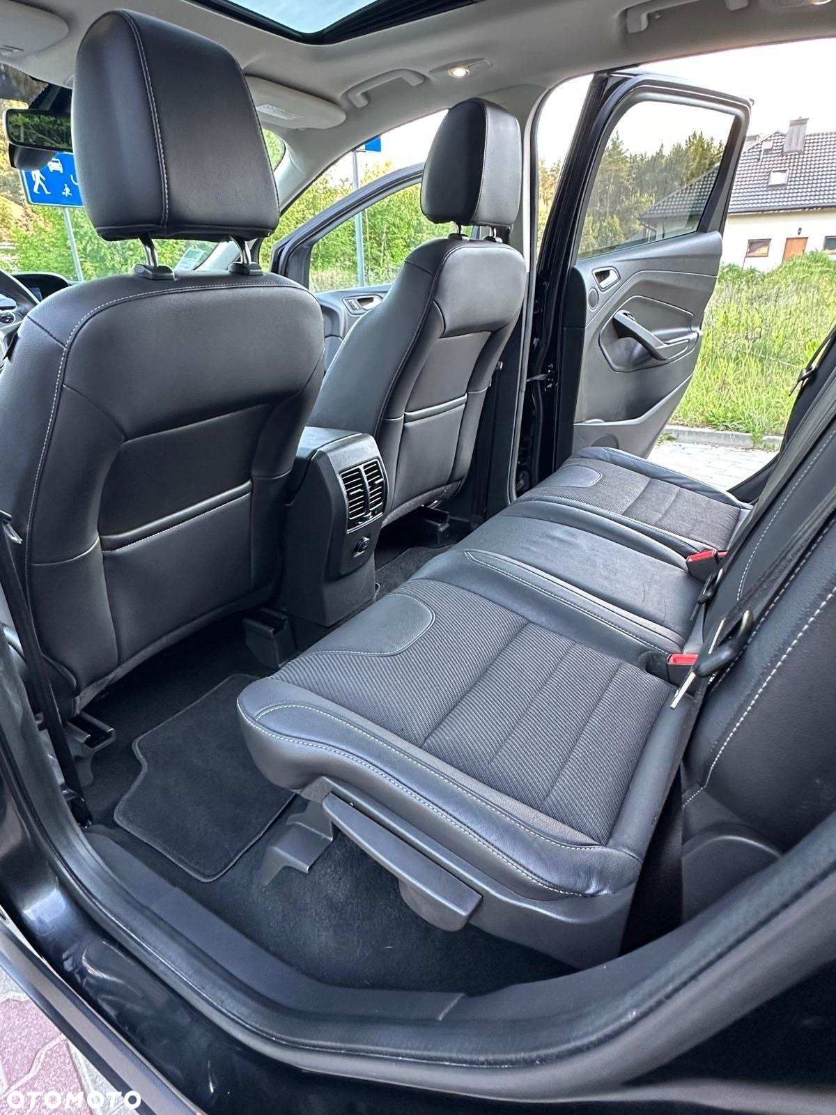 Ford Kuga 1.6 EcoBoost 2x4 Individual - 29
