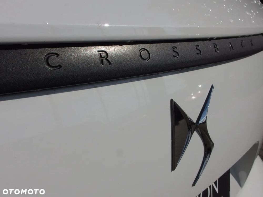 DS Automobiles DS 7 Crossback 1.6 PureTech Performance Line + - 17