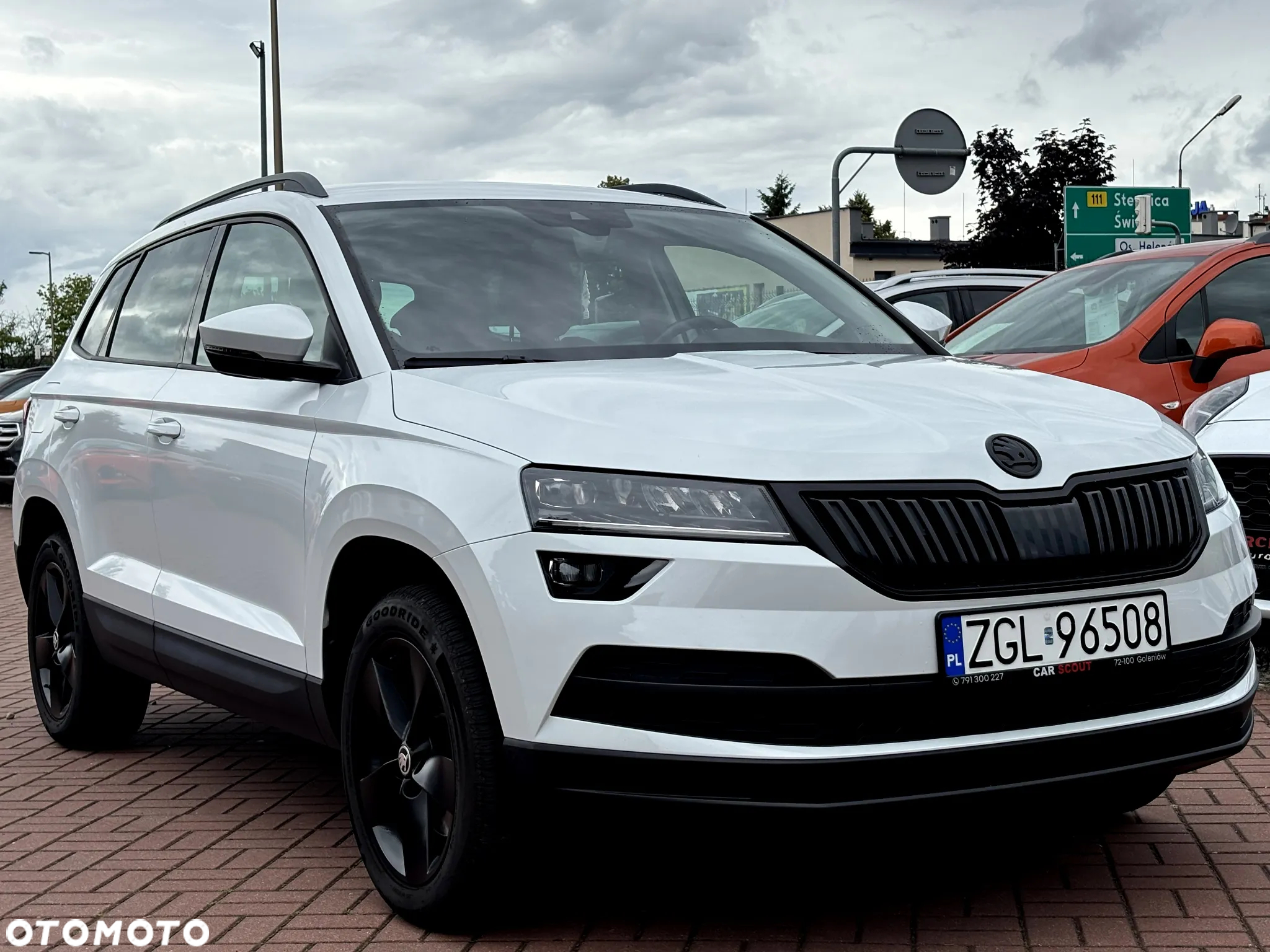 Skoda Karoq 1.5 TSI Ambition - 2