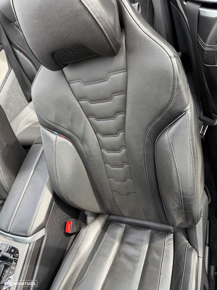 BMW 840 d xDrive Pack M - 33