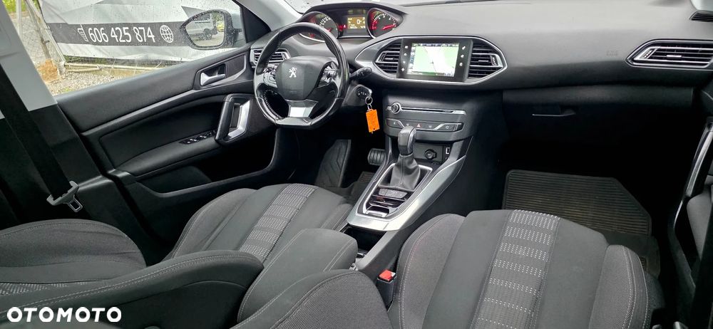 Peugeot 308 BlueHDi 120 EAT6 Stop & Start Allure - 15