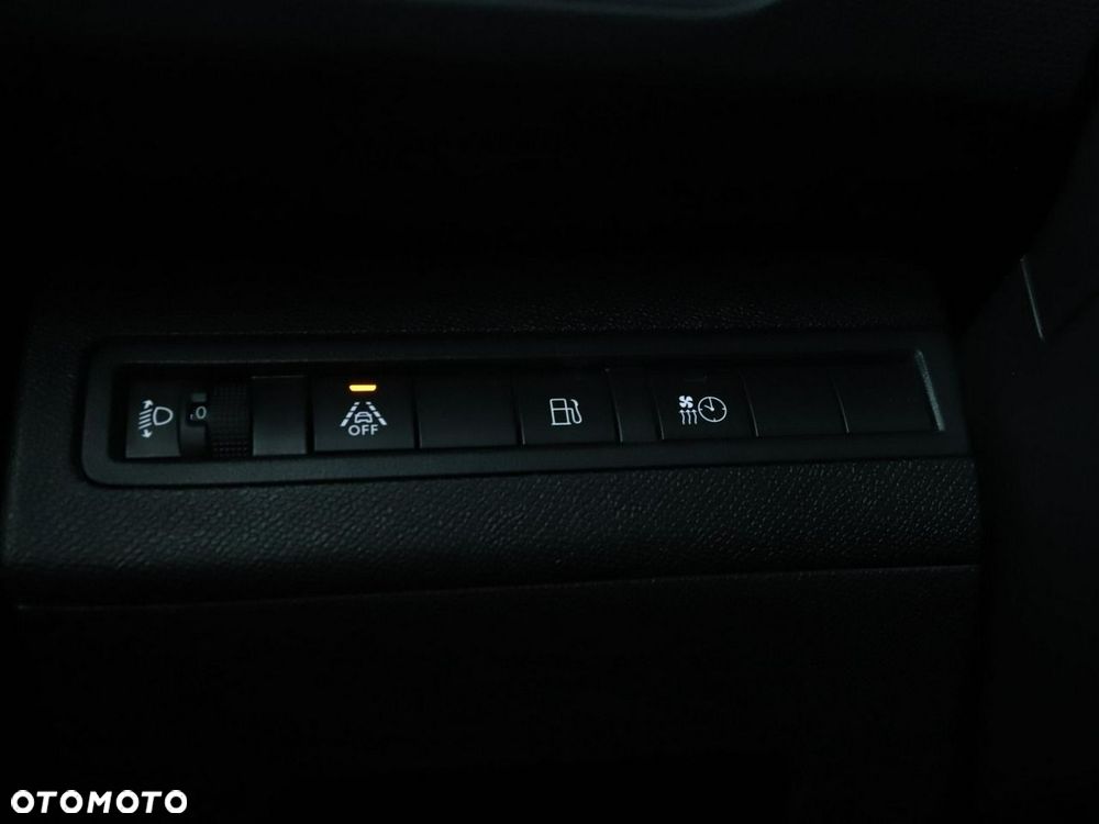 Peugeot 3008 1.6 PureTech Hybrid PHEV Allure Pack S&S EAT8 - 38