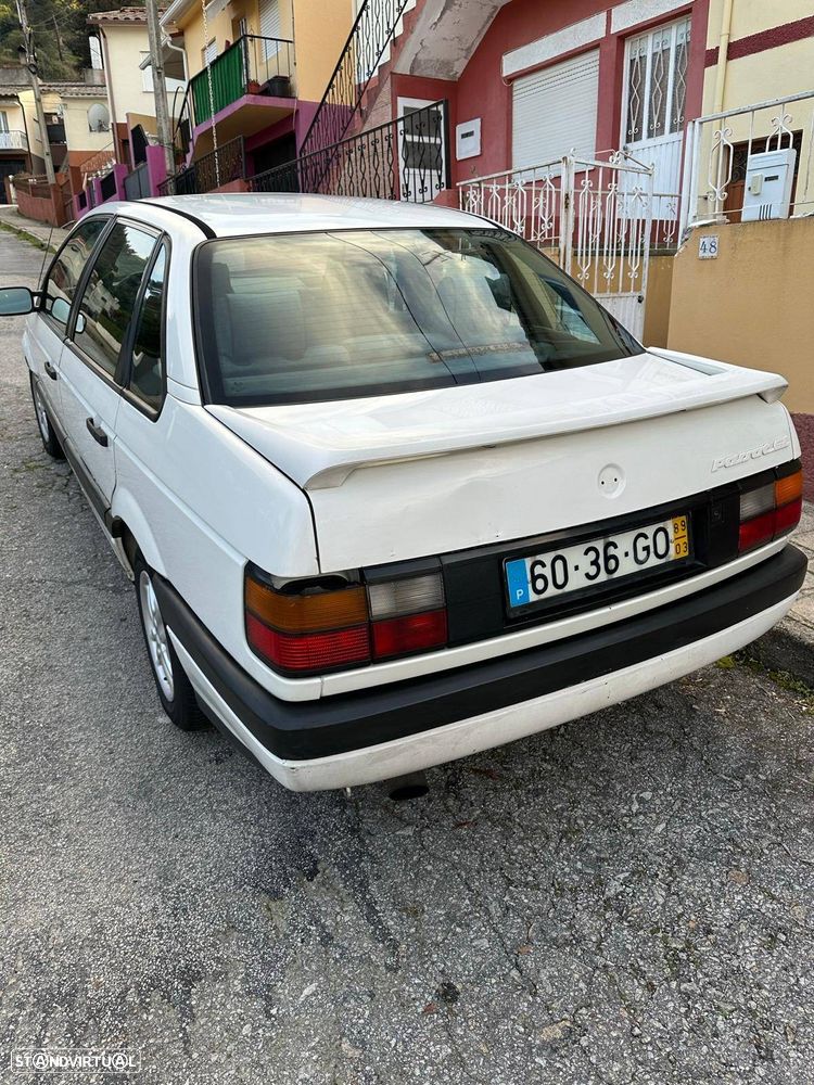 VW Passat 1.6 GL TD - 9