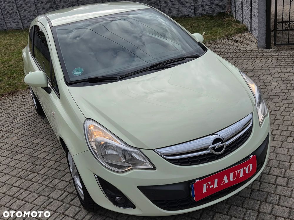 Opel Corsa 1.4 16V Satellite - 12