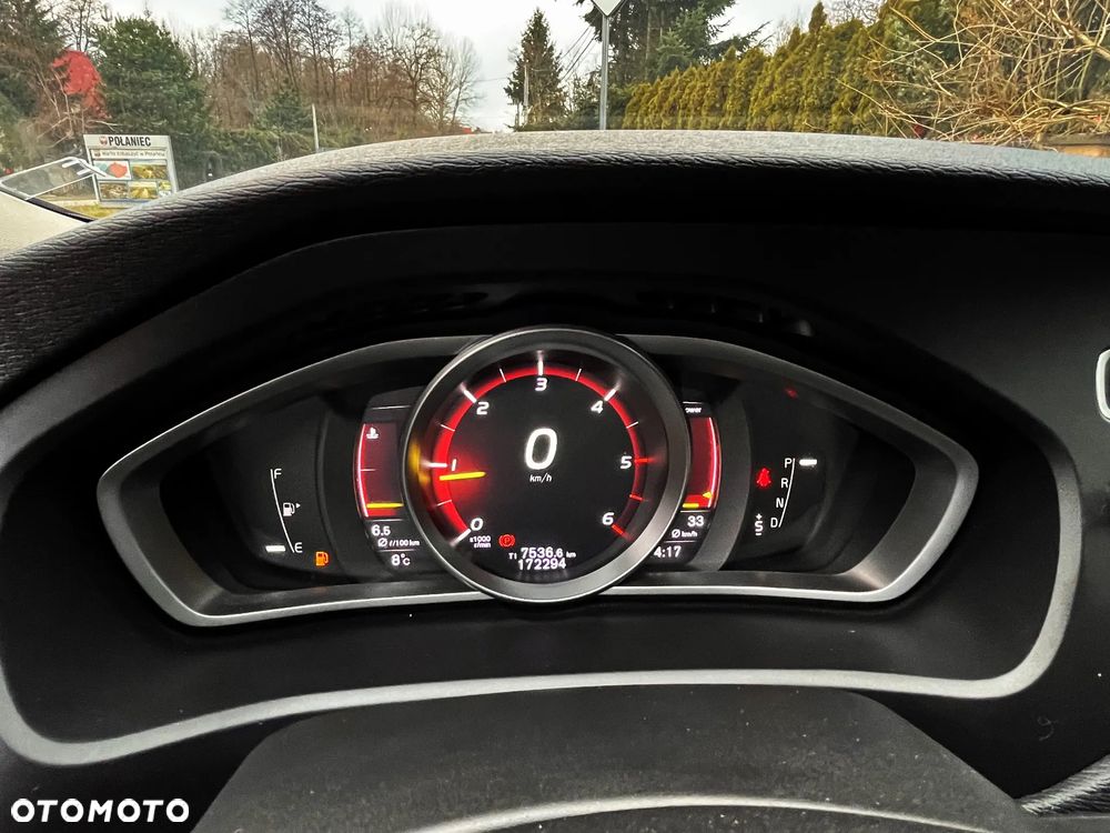 Volvo V40 Cross Country D2 Geartronic Momentum - 13
