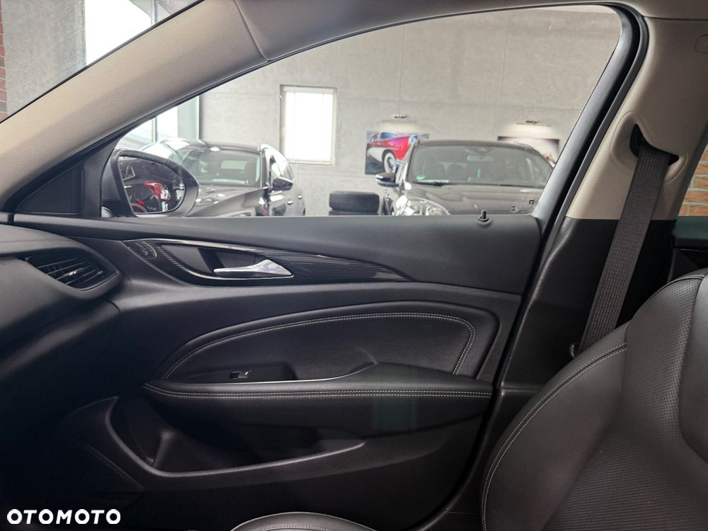 Opel Insignia 2.0 Business Innovation - 28