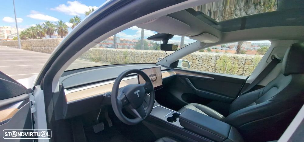 Tesla Model Y Tração Traseira - 13