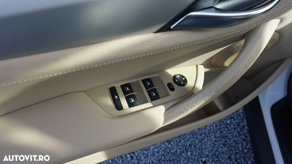 BMW X1 xDrive20d Aut. - 17