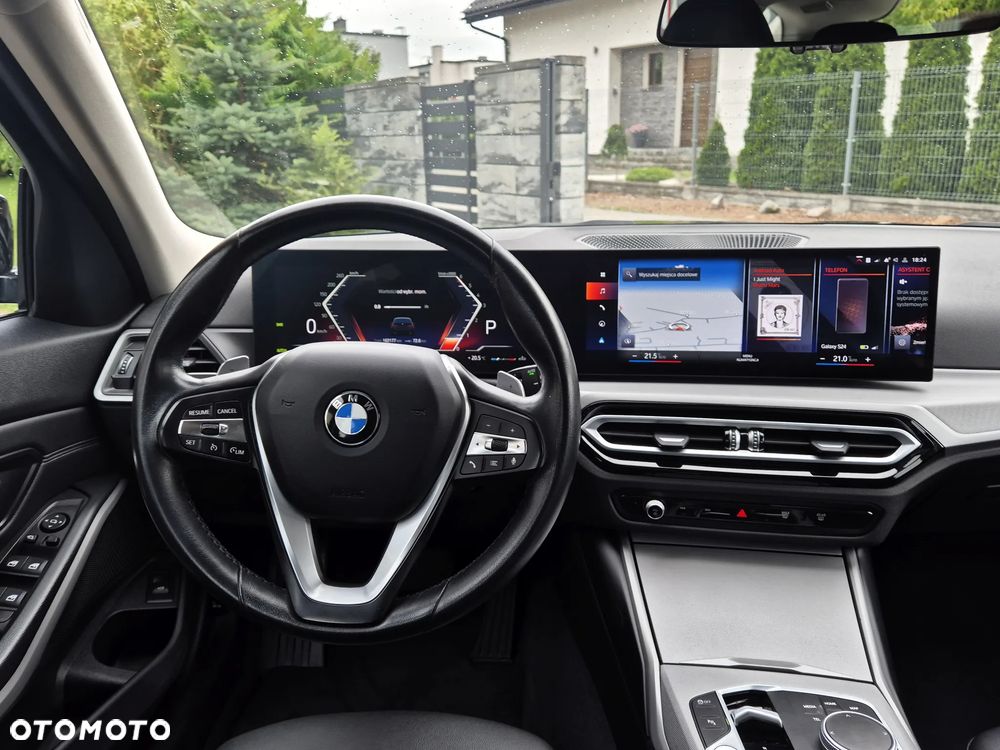 BMW Seria 3 318d MHEV M Sport - 8