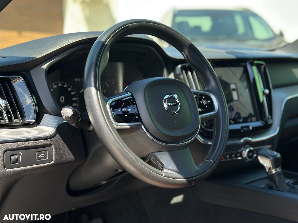Volvo XC 60 T5 AWD Geartronic Inscription - 28