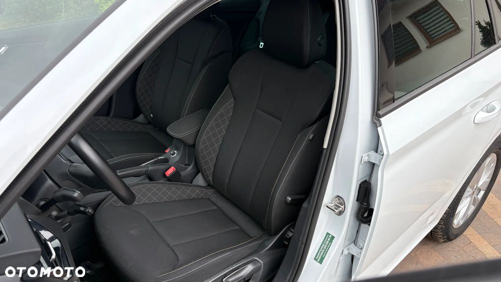 Skoda Kamiq 1.0 TSI Ambition DSG - 35