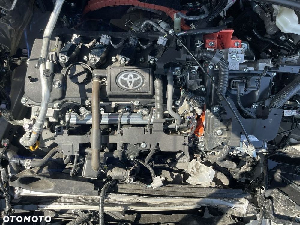 Toyota Corolla Cross 1.8 Hybrid Comfort - 16