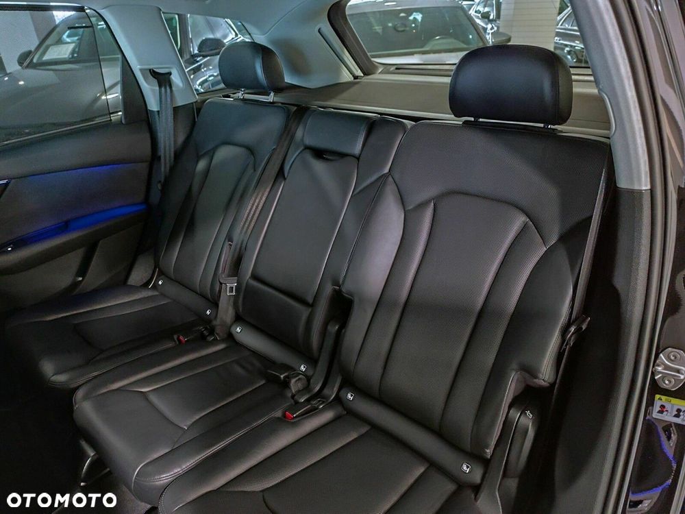 Audi Q7 - 22