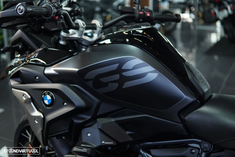 BMW R 1250 GS TRIPLE BLACK - 15
