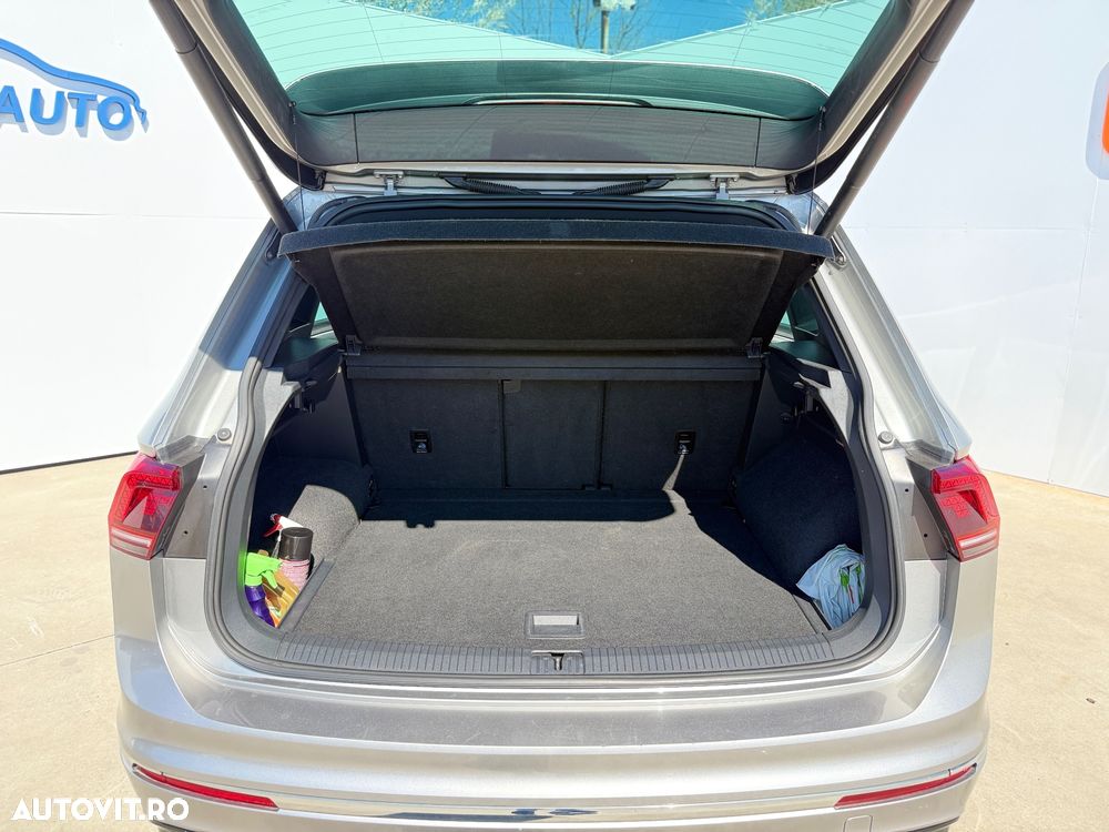 Volkswagen Tiguan 2.0 TDI SCR DSG R-Line - 32
