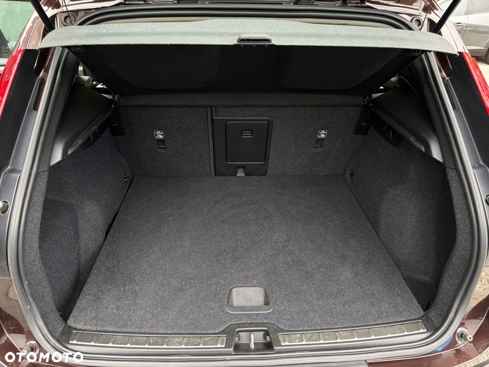 Volvo XC 40 D3 SCR Inscription - 35