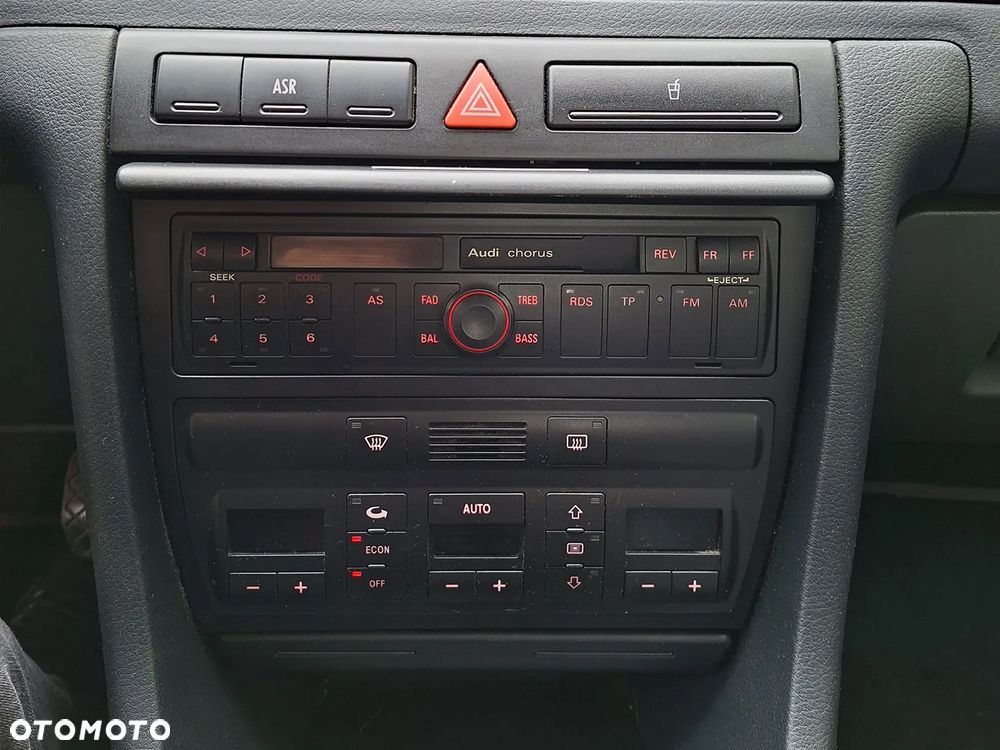 Audi A6 Limousine 2.5 TDI - 21
