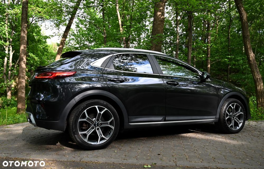 Kia XCeed - 24