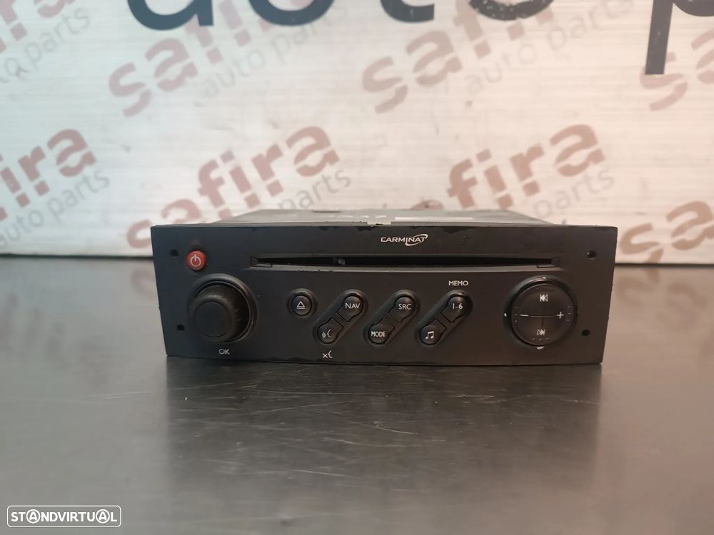 AUTO-RADIO CD / DVD / GPS / SISTEMA NAVEGAÇÃO RENAULT MEGANE II / SCENIC II 8200796837 - 1