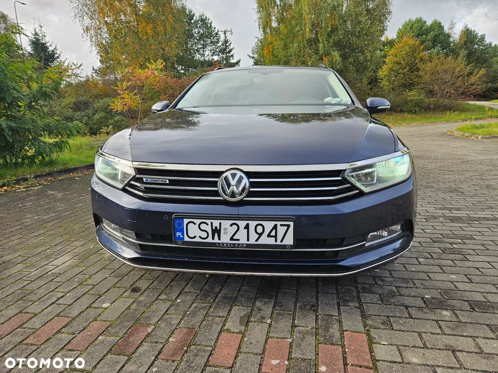 Volkswagen Passat - 30