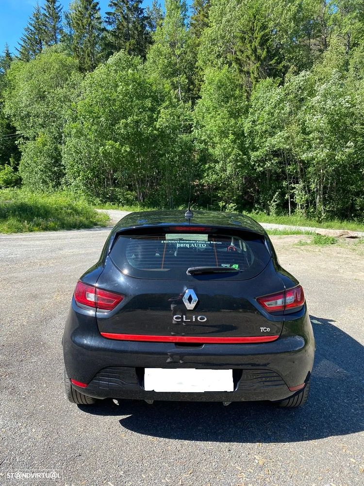 Renault Clio - 1