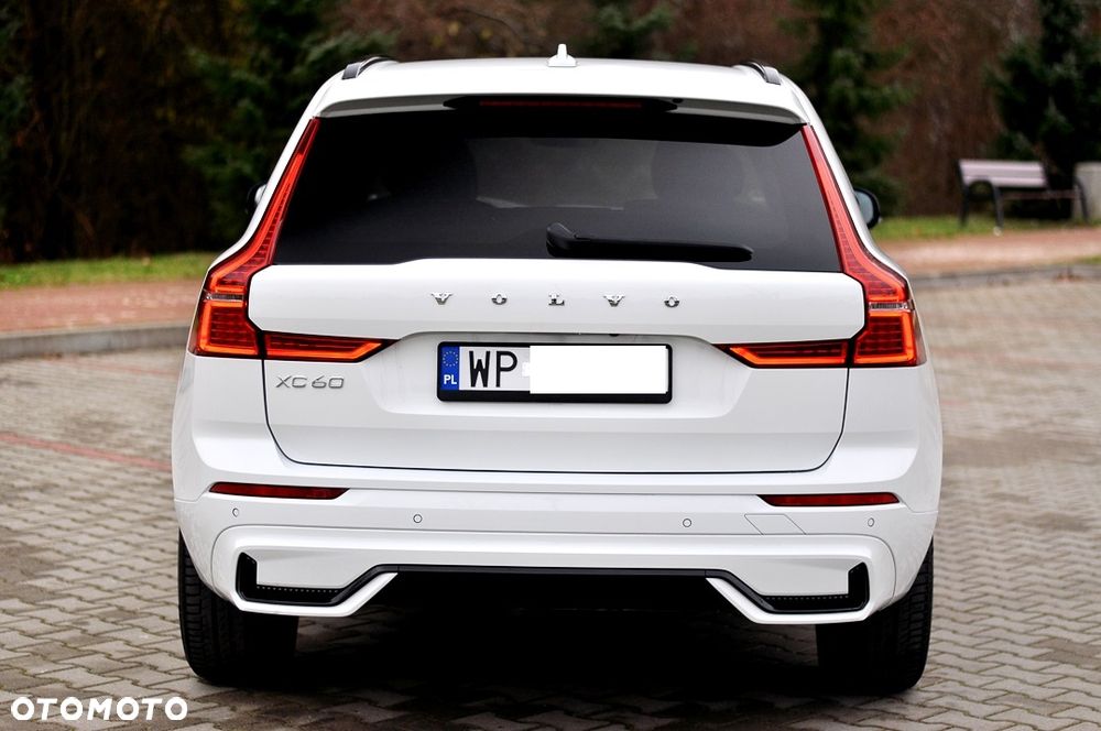 Volvo XC 60 B5 D AWD Geartronic RDesign - 3