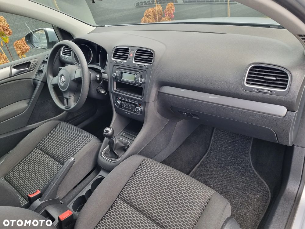 Volkswagen Golf 1.4 Comfortline - 37