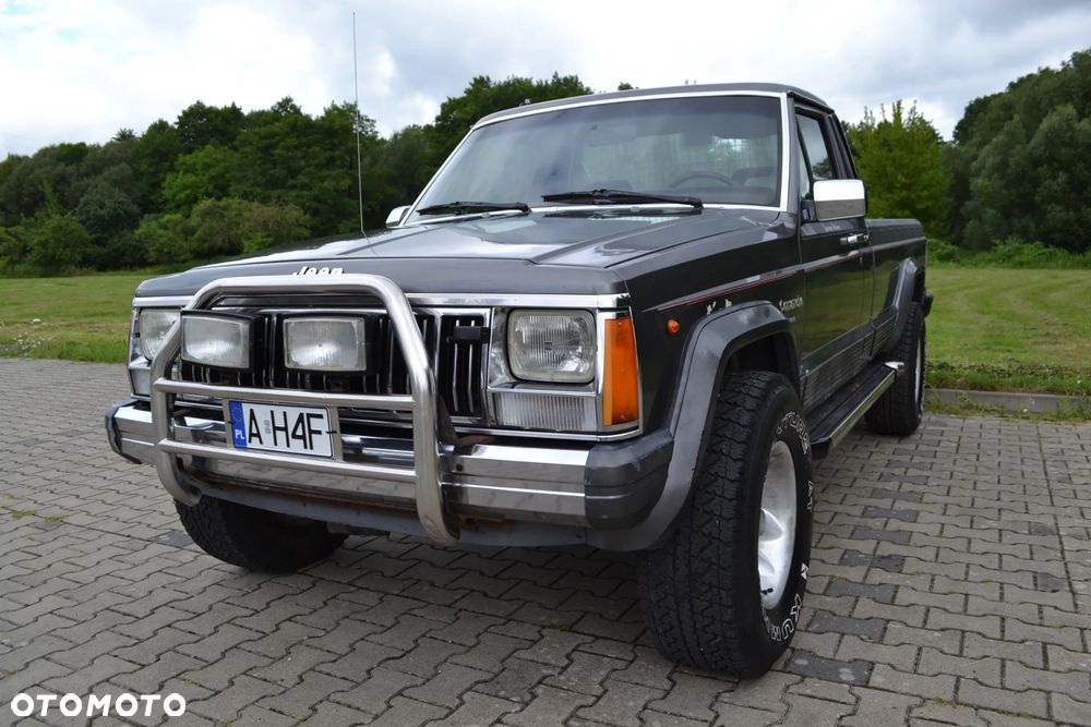 Jeep Comanche - 2
