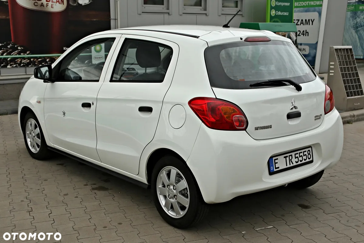 Mitsubishi Space Star - 22