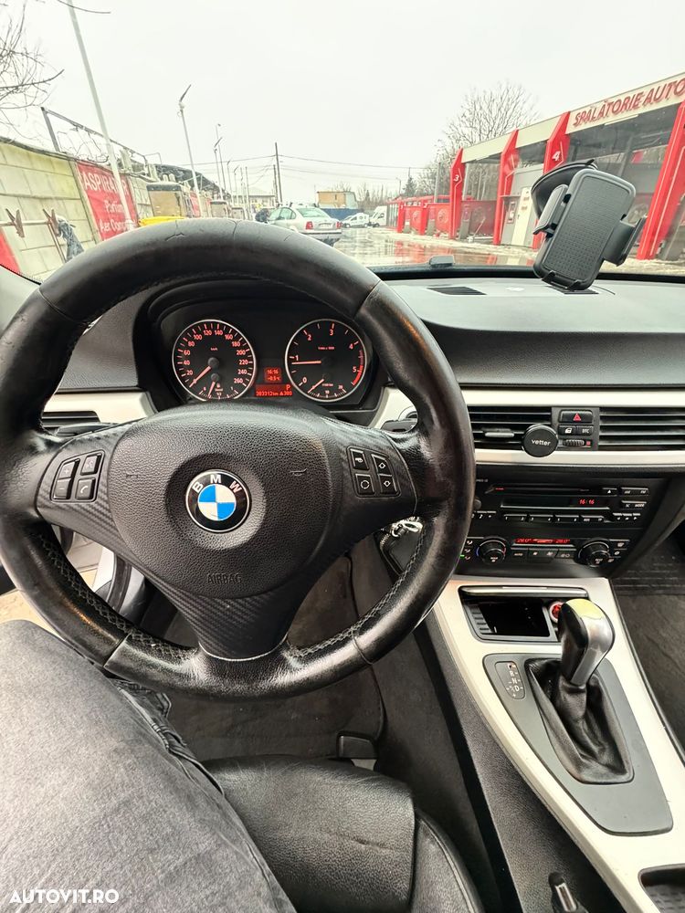 BMW Seria 3 - 16