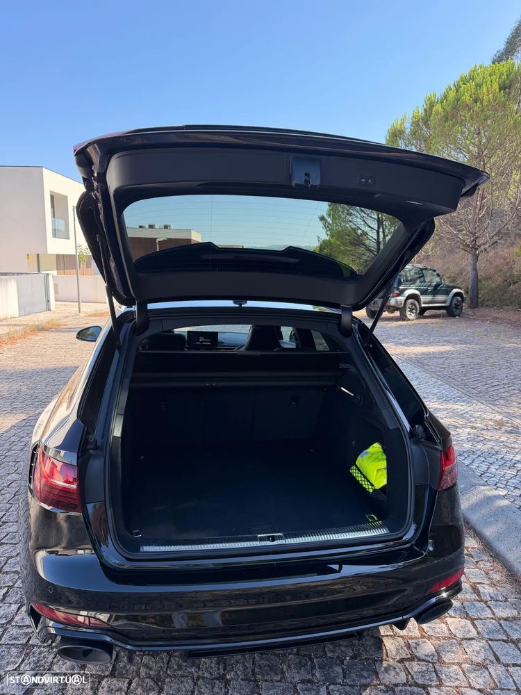 Audi RS4 quattro tiptronic - 13