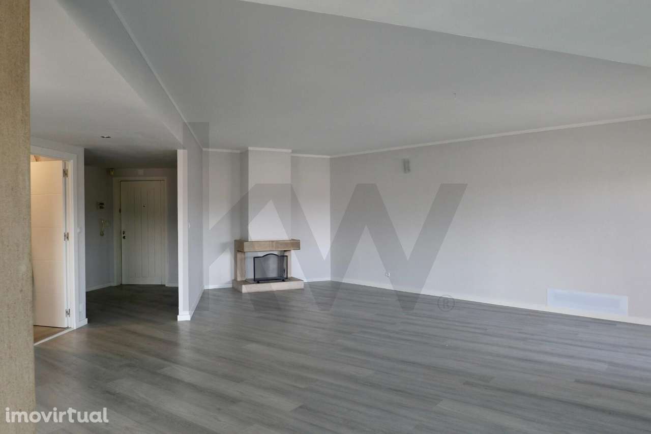 Apartamento T3 C/ Excelente Luminosidade Braga - Centro - Grande imagem: 4/29