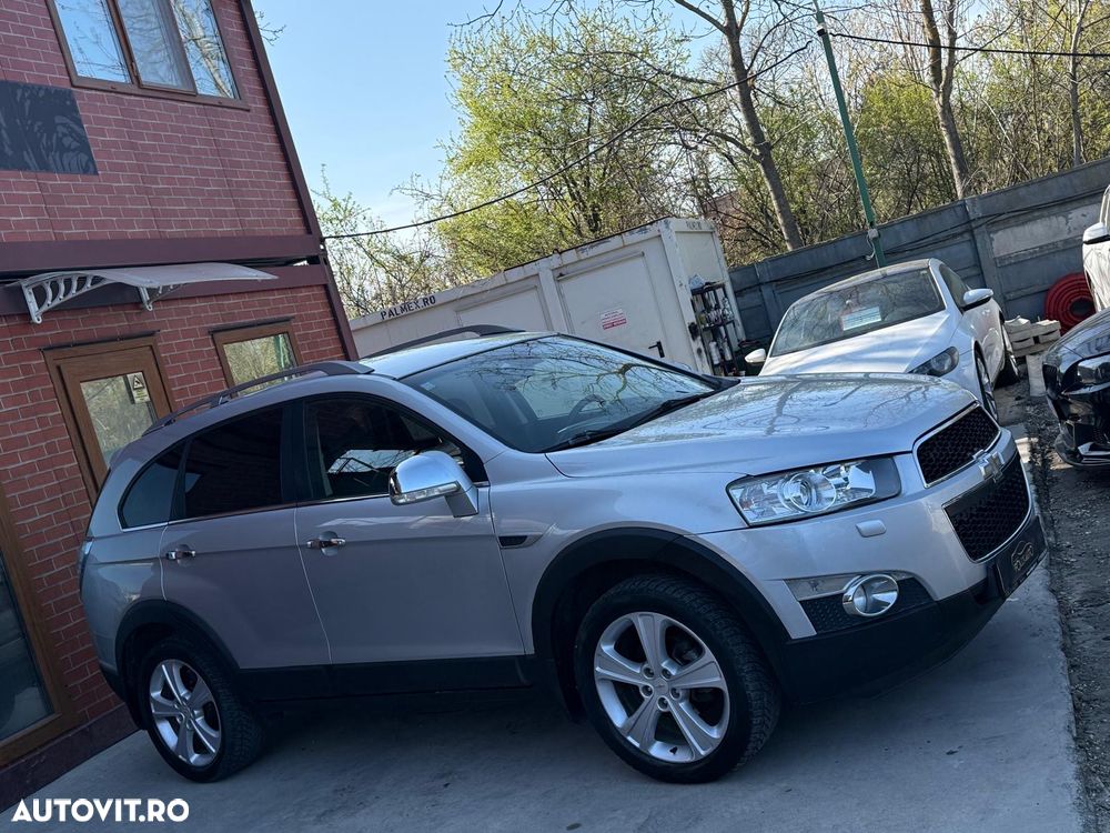 Chevrolet Captiva 2.2D AWD 7 locuri Aut. LTZ - 2