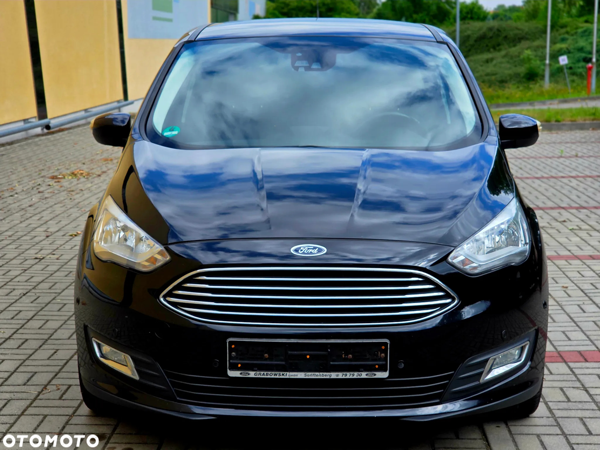 Ford C-MAX 2.0 TDCi Start-Stop-System Titanium - 2