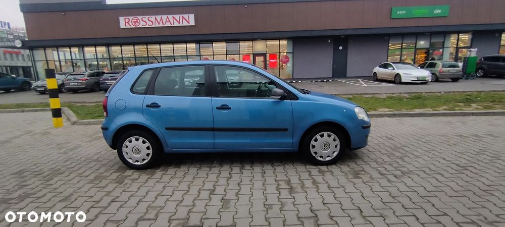 Volkswagen Polo - 4