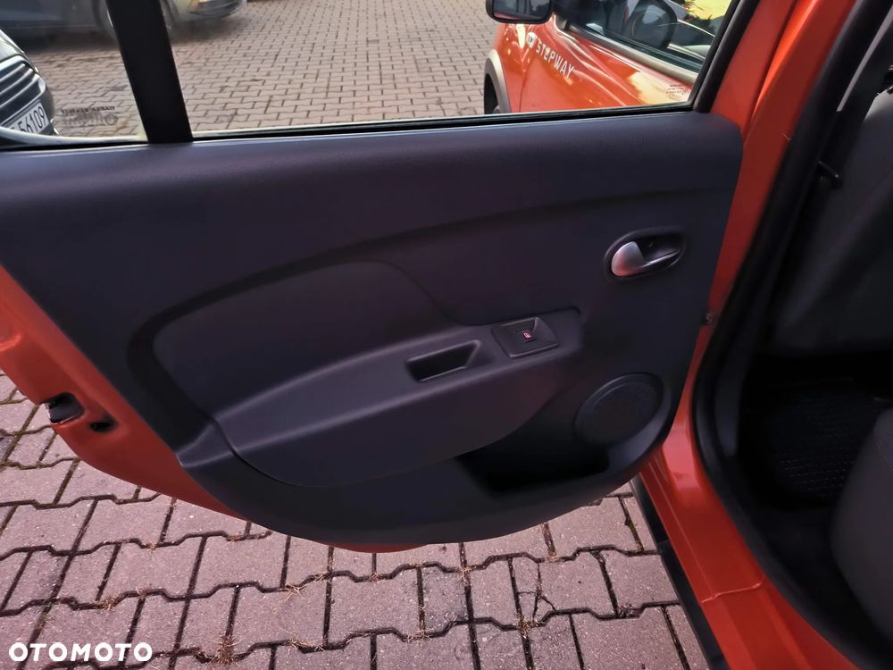 Dacia Sandero Stepway TCe 90 Prestige - 29