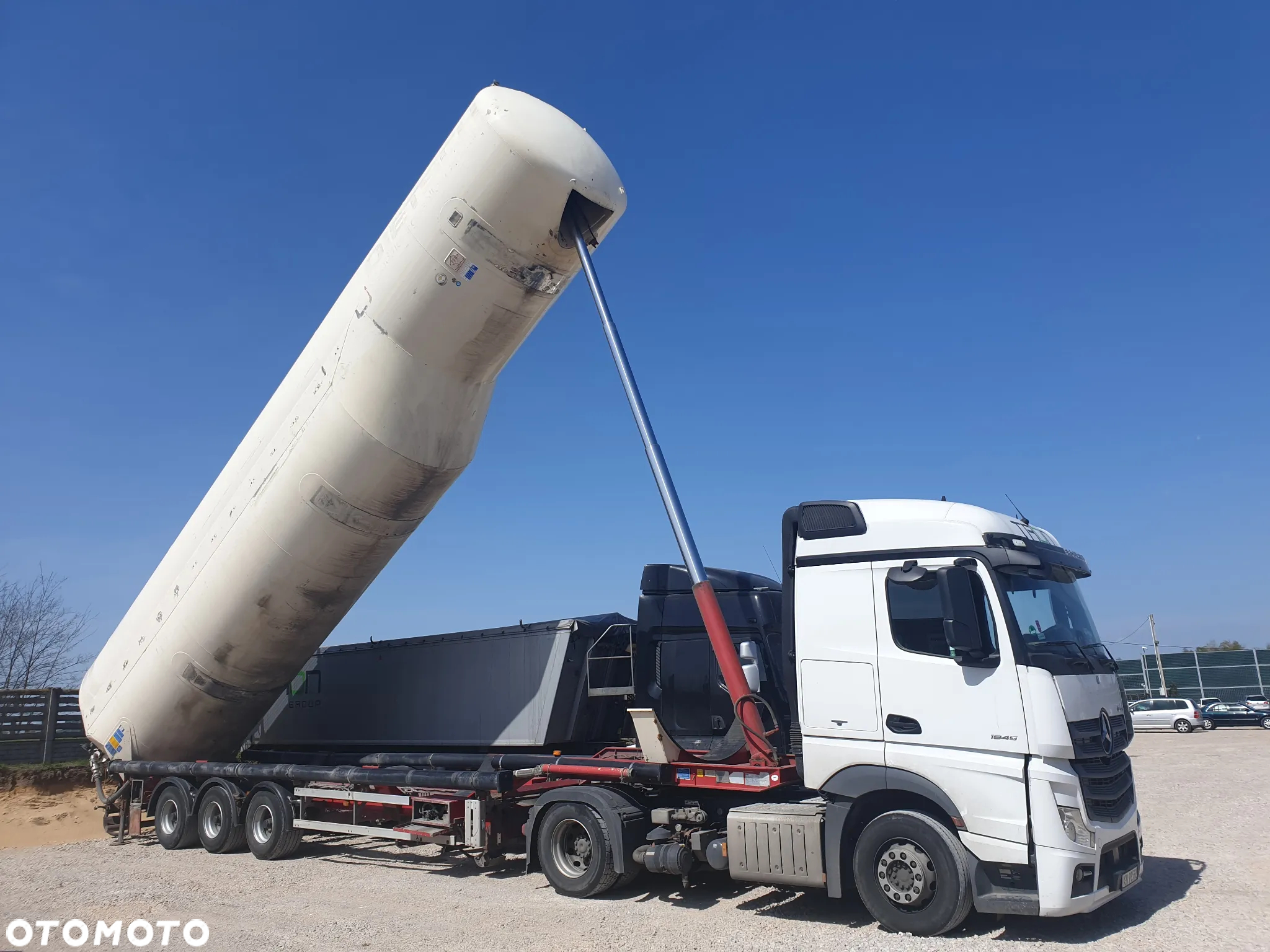 Feldbinder Silos Kipper 91.3 m3 - 2