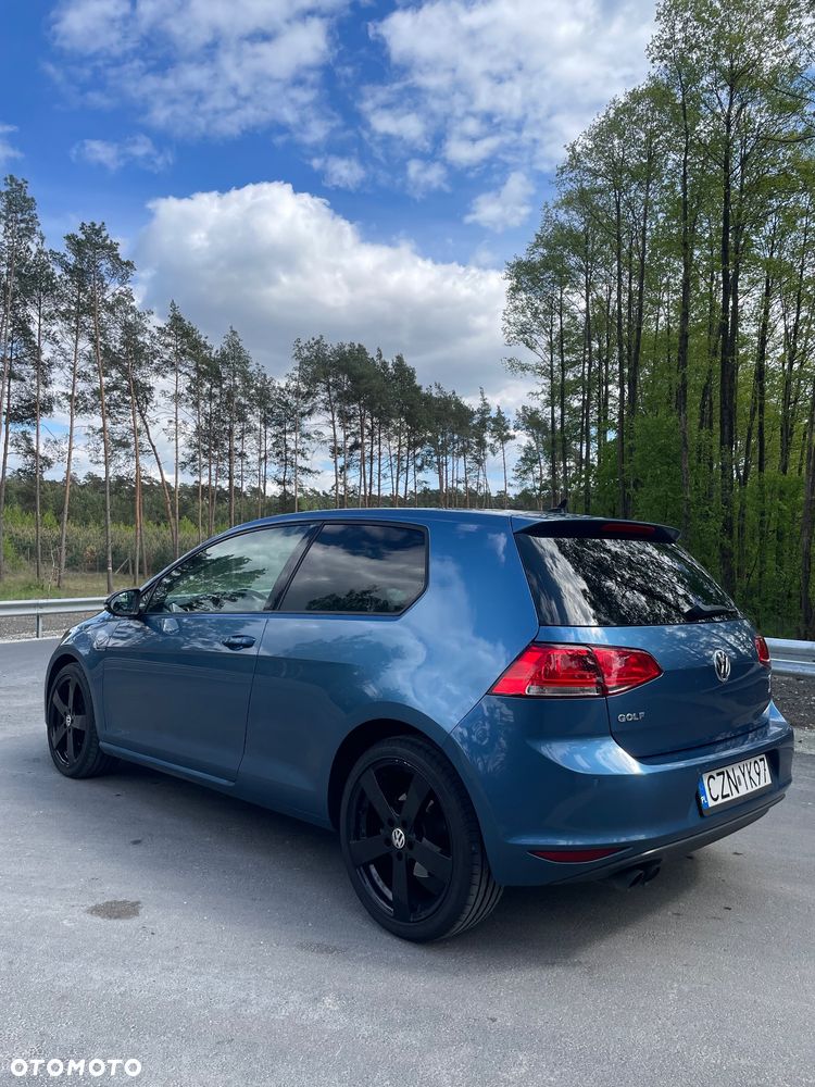 Volkswagen Golf 2.0 TDI BlueMotion Technology Lounge - 3