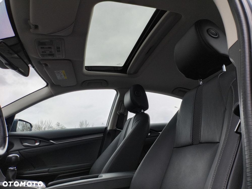 Honda Civic 1.5 T Executive - 31