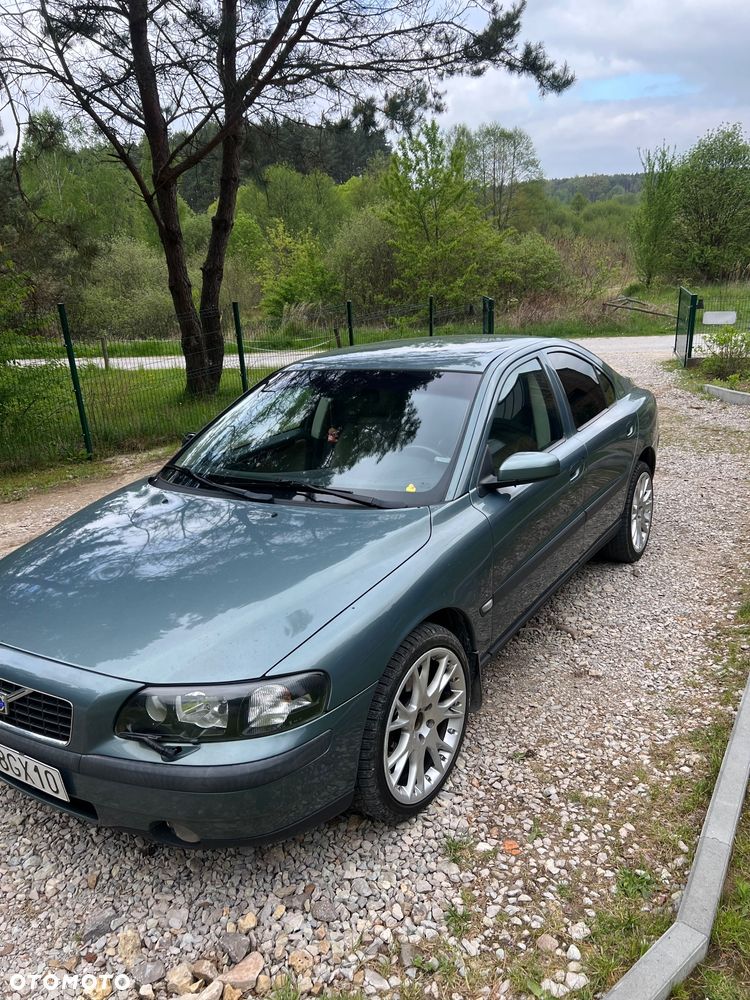 Volvo S60 - 1
