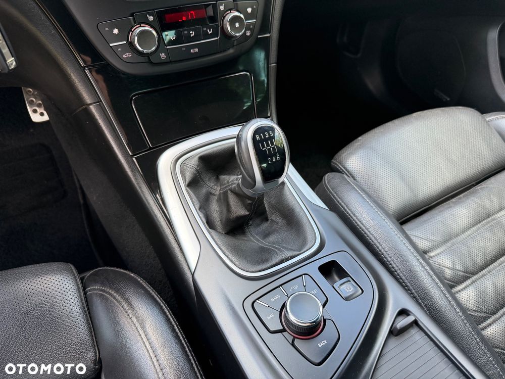 Opel Insignia 2.0 CDTI Sport - 26
