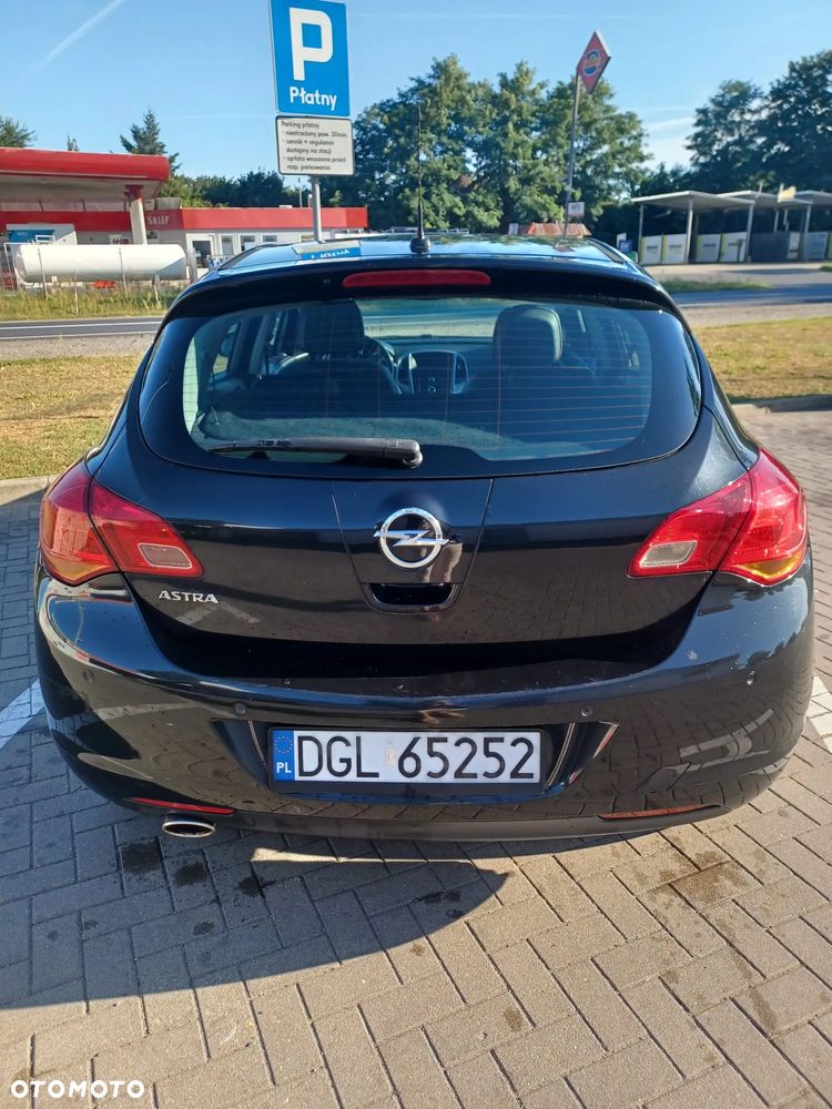 Opel Astra 1.4 T Edition 150 - 3