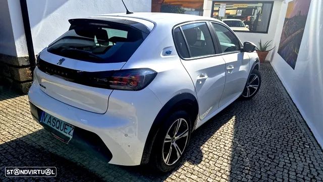 Peugeot e-208 50 kWh Active Pack - 17