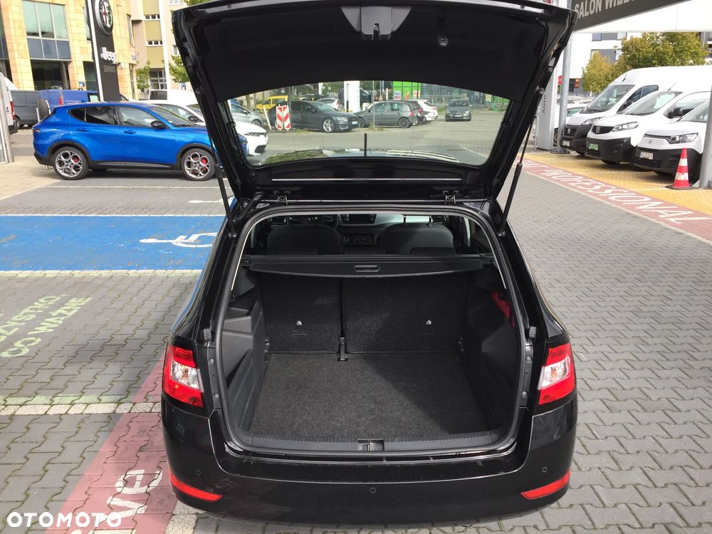 Skoda Fabia 1.0 TSI Ambition - 11