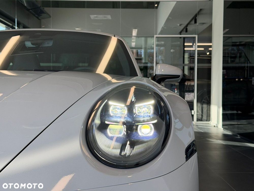 Porsche 911 - 12