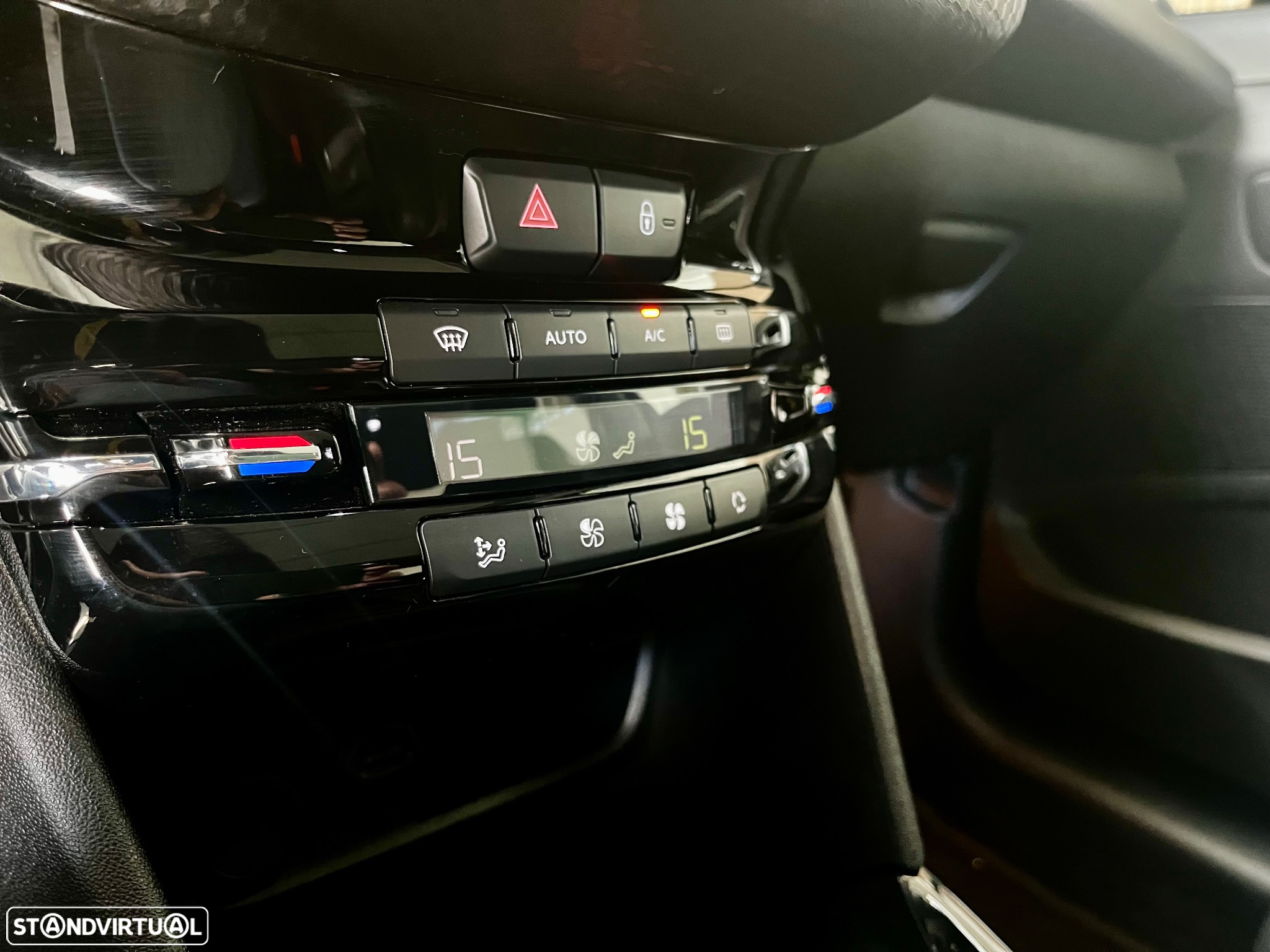 Peugeot 2008 1.5 BlueHDi Allure - 13